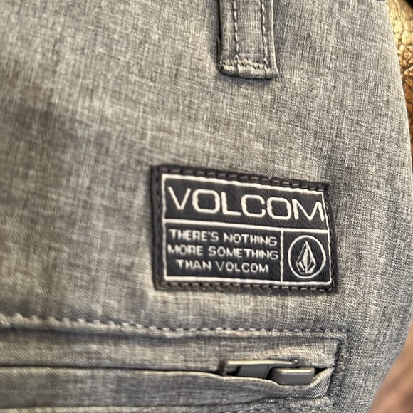 Brand New Volcom Kerosene Hybrid Performance Surf & Turf 4-Way Stretch Shorts! - Picture 8 of 8